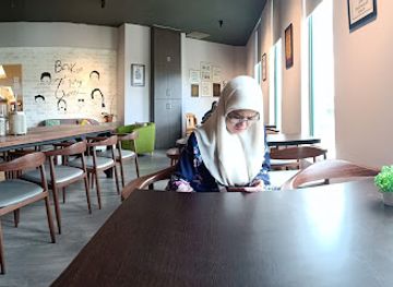 brunei/labu-forest-reserve/restaurant/bann-nucha-restaurant