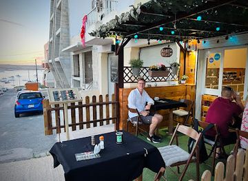 malta/mellieha-bay-area/restaurant/laszlo-s-kitchen