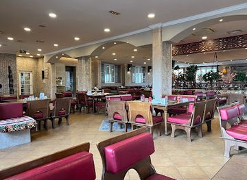 jordan/eastern-highlands/restaurant/tawaheen-alhawa