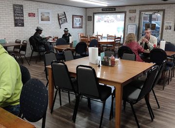 missouri/poplar-bluff/restaurant/jen-s-diner