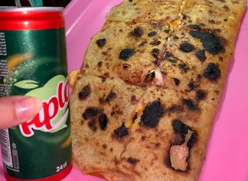 tunisia/the-chott-el-jerid/restaurant/mlewi-rayda