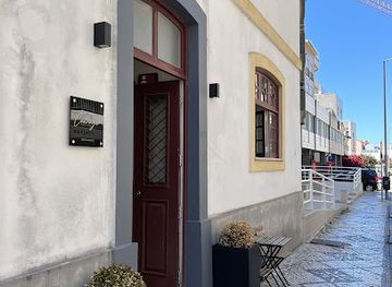 portugal/aveiro/restaurant/courage