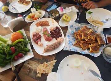 lebanon/zahle/restaurant/lakkis-farm-zahleh