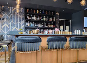 montana/big-sky/restaurant/dining-the-waypoint