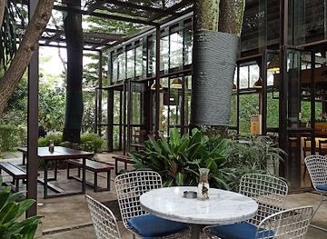 indonesia/east-java/restaurant/miss-bee-providore