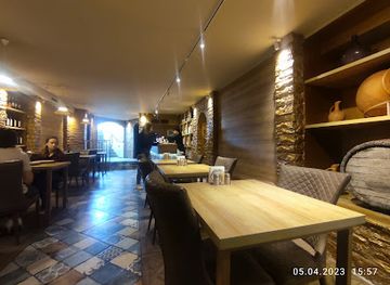 georgia/tbilisi/avlabari/restaurant/khinkali-pub