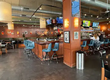 Bar Louie - The Promenade Bolingbrook