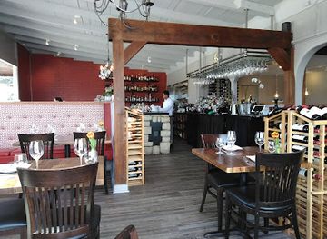 california/monterey/restaurant/mezzaluna-pasteria-mozzarella-bar