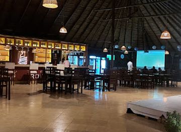 tanzania/dar-es-salaam/restaurant/the-happening-place-restaurant-bar-dar-es-salaam