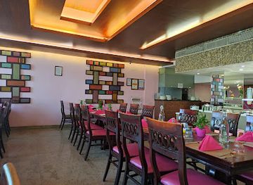 india/madurai/restaurant/ahaaram-multi-cuisine-restaurant