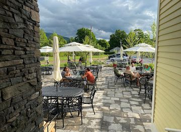 vermont/emerald-lake-state-park/restaurant/pearl-s-place-pantry