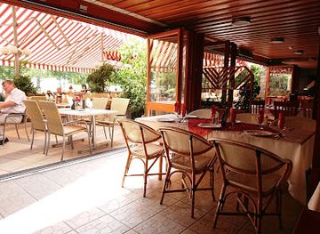 hungary/lake-balaton/restaurant/borcsa-etterem