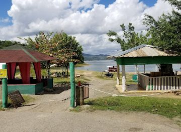dominican-republic/cordillera-central/restaurant/paraiso-del-lago