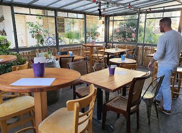 israel/hod-hasharon/restaurant/tzof-tzof-hod-hasharon