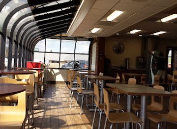 nevada/lamoille-canyon/restaurant/wendy-s