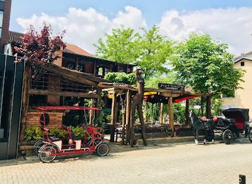 kosovo/dukagjin/restaurant/art-design