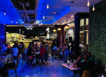 botswana/central-district/restaurant/luna-rosa-sarona-city-mall
