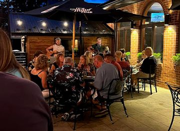 pennsylvania/juniata-river-valley/restaurant/bluegills-bar-and-grill