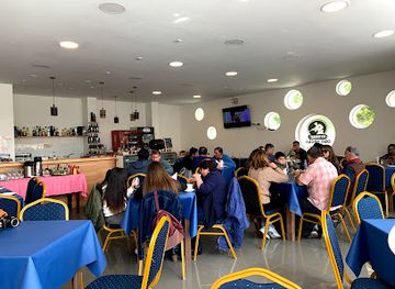 chile/puerto-natales/restaurant/picada-mercadito-restaurante-oro-negro