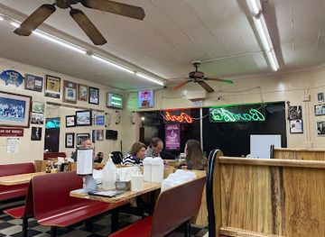 arkansas/hot-springs/restaurant/mcclard-s-bar-b-q-restaurant