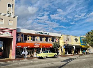 florida/gold-coast/restaurant/churromania-little-havana