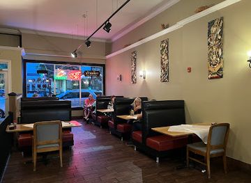 wisconsin/racine/restaurant/sticky-rice-thai