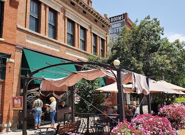 colorado/pueblo/restaurant/d-c-s-on-b-street