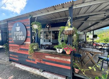 puerto-rico/sierra-de-cayey/restaurant/fonda-la-fonda