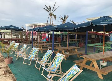 anguilla/island-harbour/restaurant/roy-s-bayside-grill