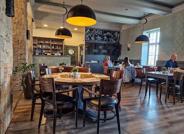 hungary/eger/restaurant/1552-etterem