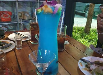 thailand/surat-thani/restaurant/jam-restaurant-bar-live-premiership