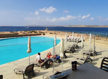 malta/ramla-bay/restaurant/piatto-nero-mediterranean-restaurant