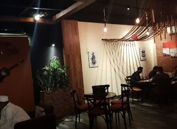 pakistan/multan/restaurant/cafe-eclair