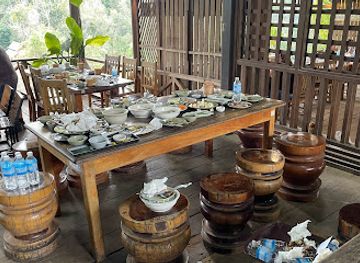 laos/champasak-province/restaurant/tad-gneuang-green-view-restaurant