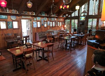 Skyway Bar & Grill