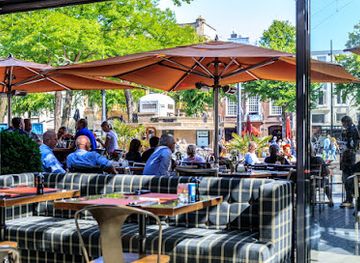 netherlands/the-hague/restaurant/bit-grill-and-cafe
