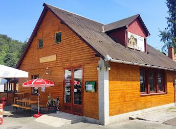 hungary/bukk/restaurant/szarvasko-fogado