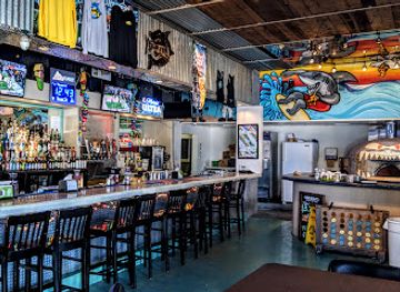 texas/galveston/restaurant/sharky-s-tavern