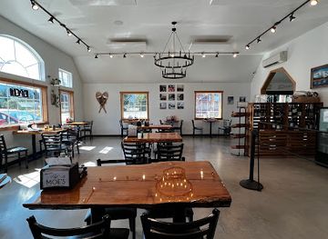 washington/the-blue-mountains/restaurant/moe-s-darrington