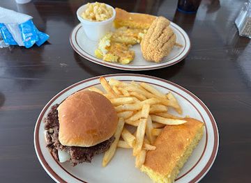 missouri/joplin/restaurant/sum-na-eat-soul-food-kitchen