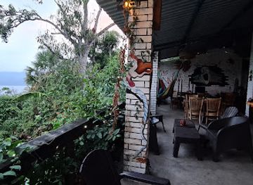 el-salvador/suchitoto/restaurant/rockochitlan-grill-and-music