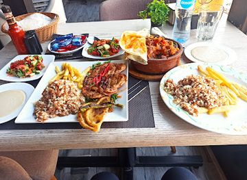 egypt/beni-suef/restaurant/el-roof