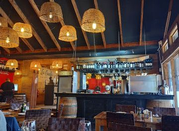 chile/valdivia/restaurant/restaurant-la-grulla