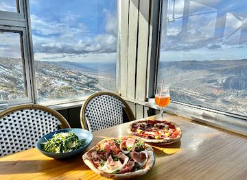 australia/mount-kosciuszko/restaurant/eagles-nest-restaurant