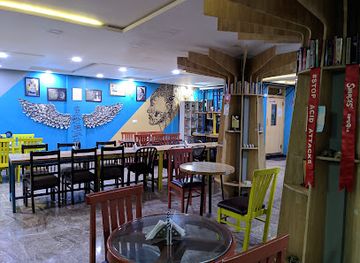 india/agra/restaurant/sheroes-hangout-cafe