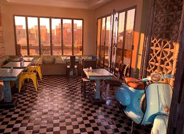 morocco/marrakech/restaurant/blackchich