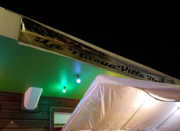 honduras/utila/restaurant/restaurante-villa-flor