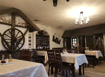 Casa Bucovineană- Restaurant/Pensiune