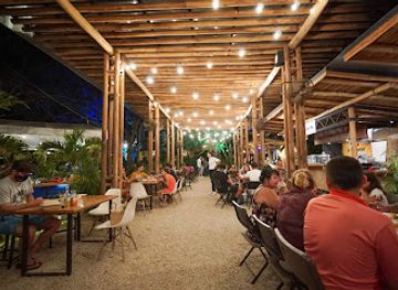 costa-rica/tamarindo/restaurant/el-mercadito-de-tamarindo-food-and-cocktail-market