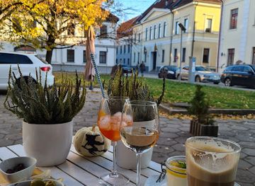 lithuania/kaunas/old-town-senamiestis/restaurant/al-cantuccio